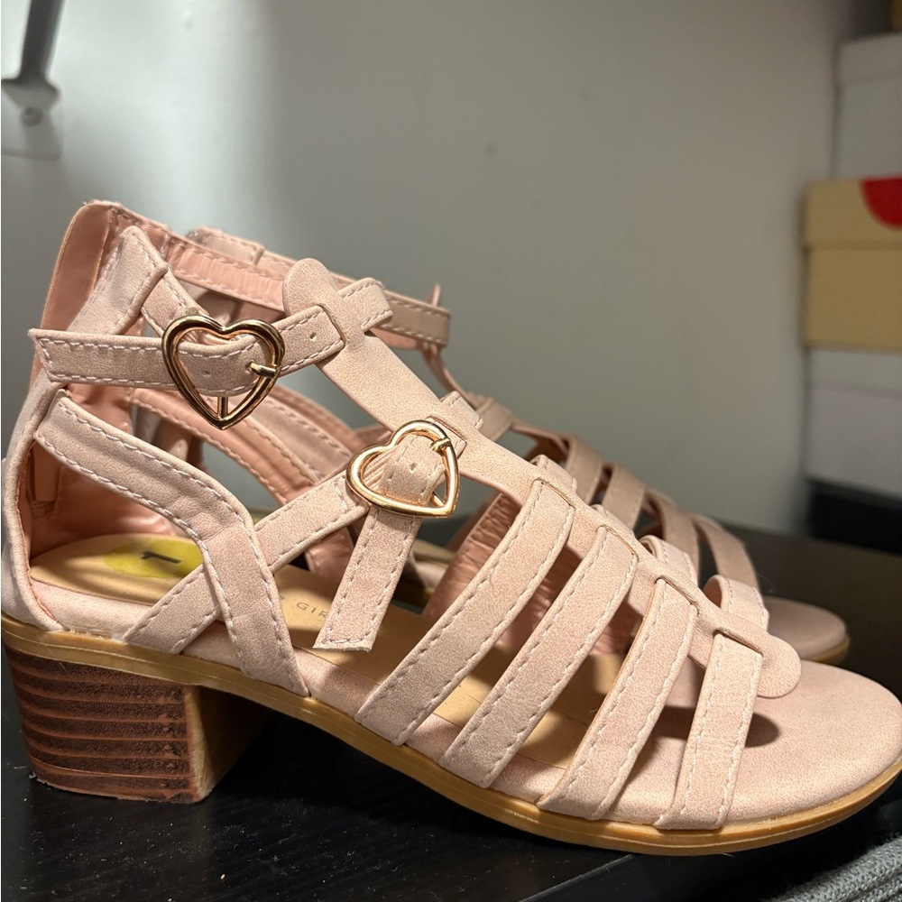 Heart Accent Pink Sandals